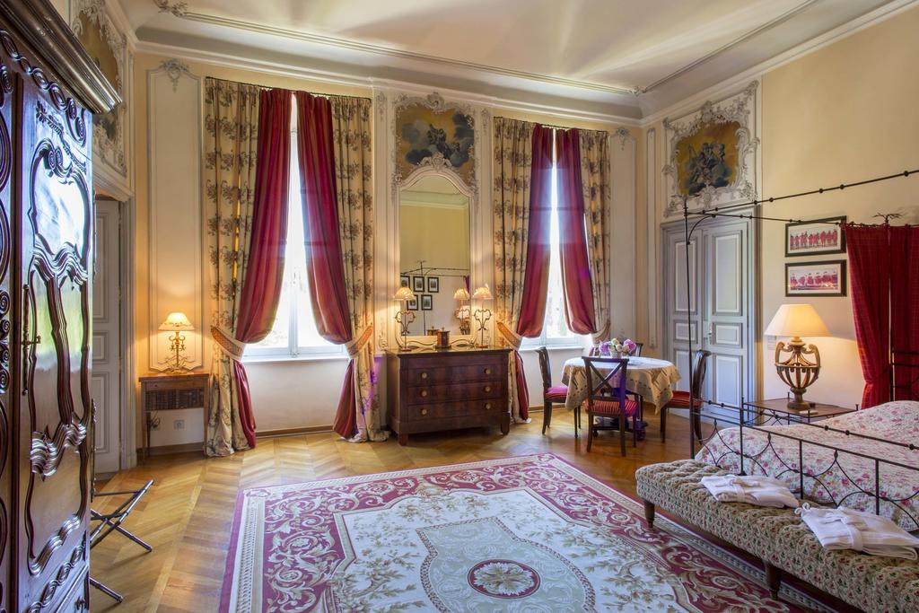 Chateau Talaud Acomodação com café da manhã Loriol-du-Comtat Quarto foto